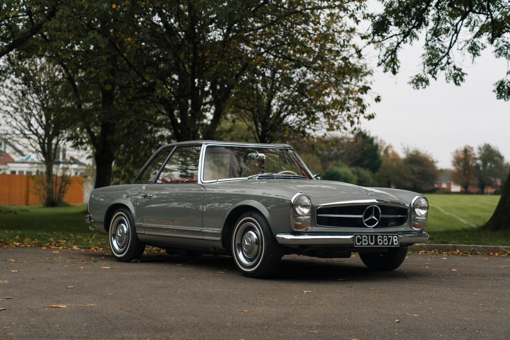 Mercedes-Benz 230 SL 230 SL Pagoda