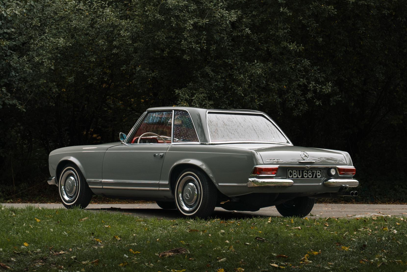 Mercedes-Benz 230 SL 230 SL Pagoda