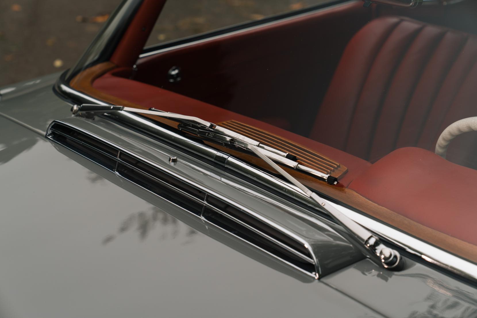 Mercedes-Benz 230 SL 230 SL Pagoda