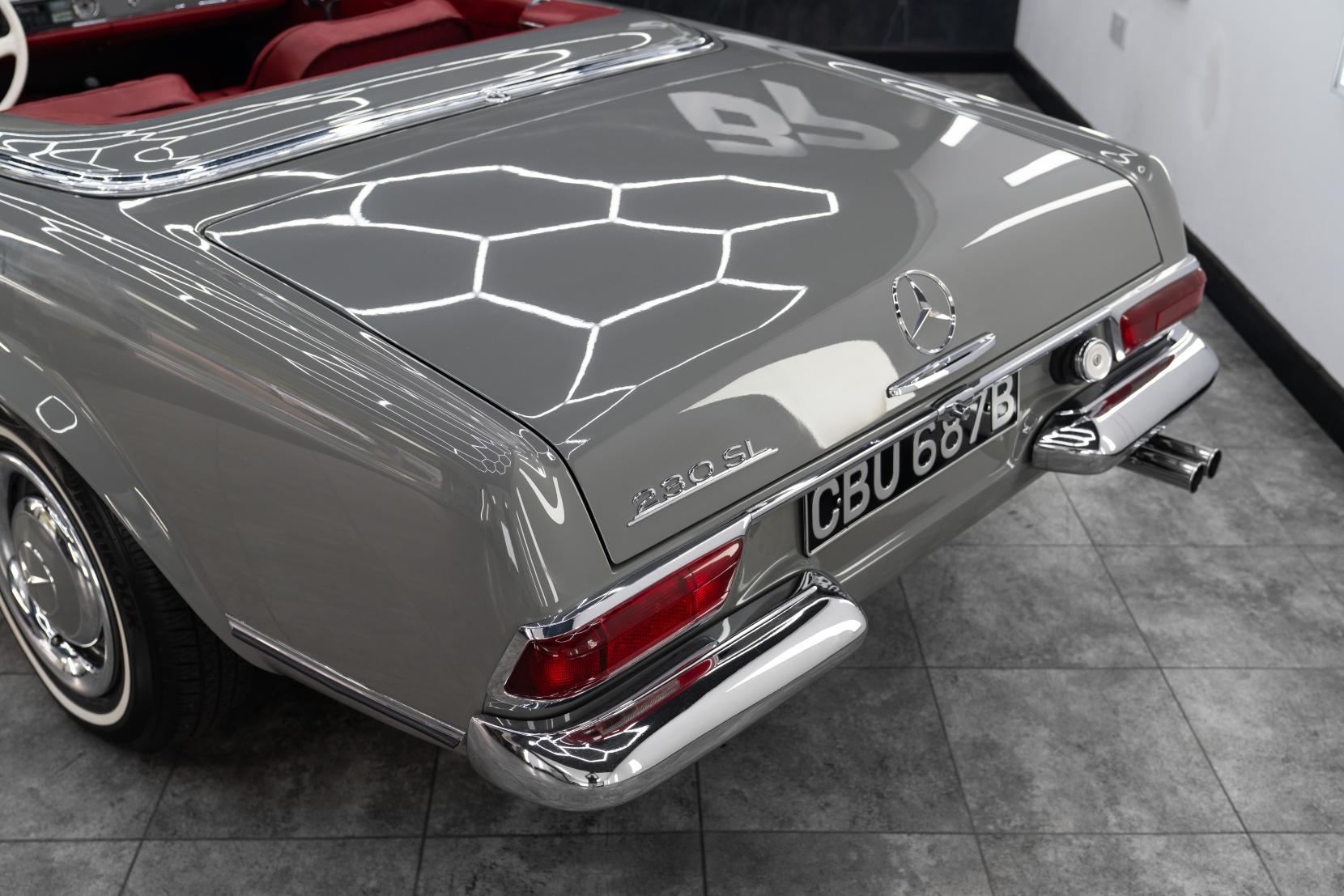 Mercedes-Benz 230 SL 230 SL Pagoda