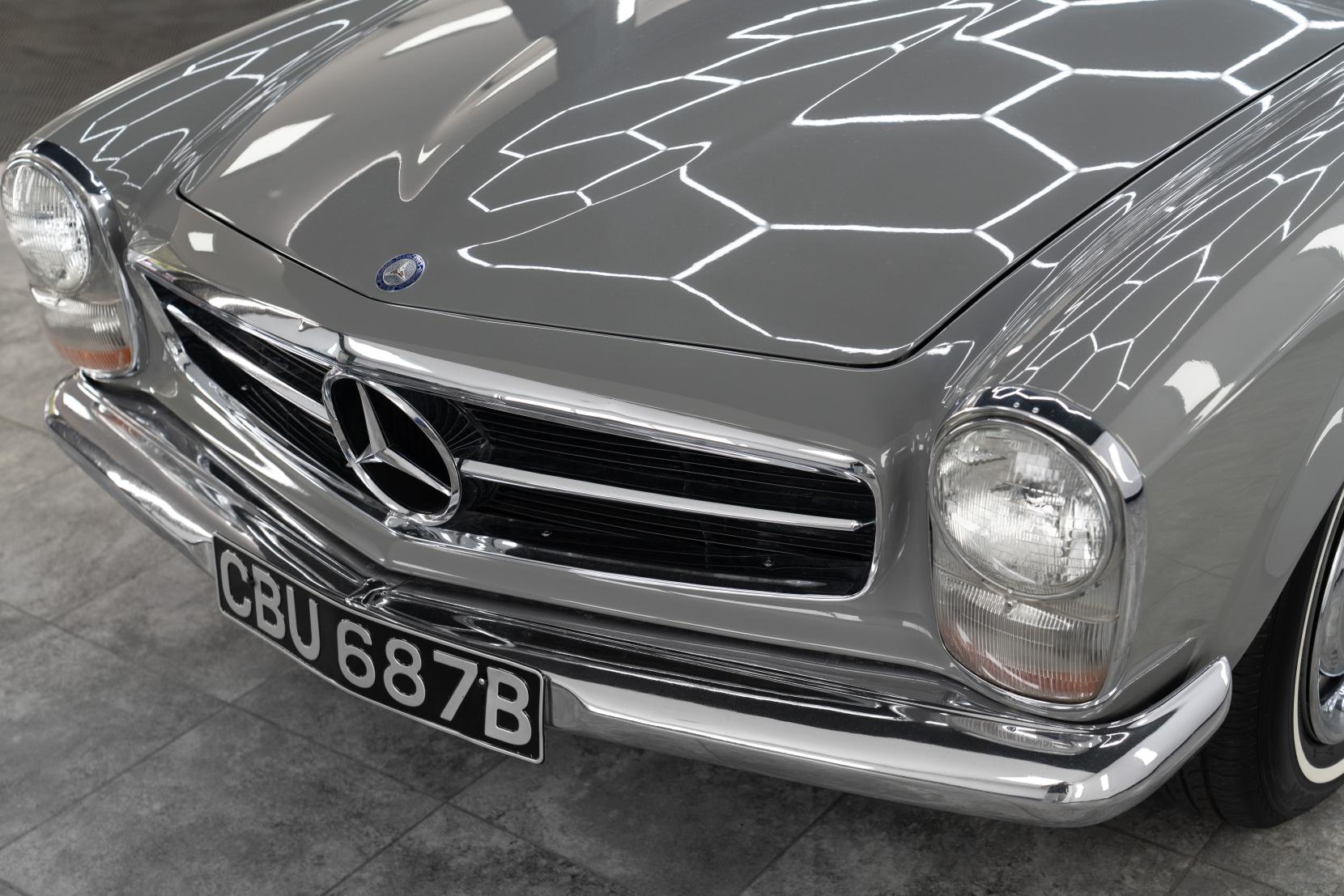 Mercedes-Benz 230 SL 230 SL Pagoda