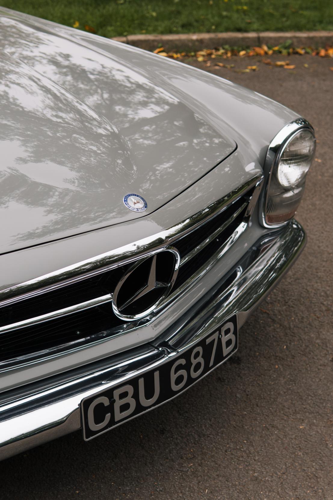 Mercedes-Benz 230 SL 230 SL Pagoda