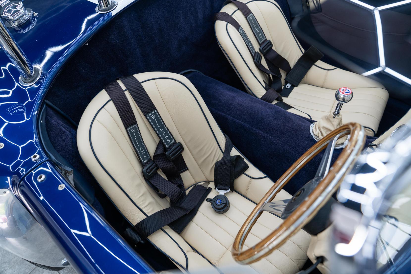 Dax Tojeiro 7.0 AC Cobra