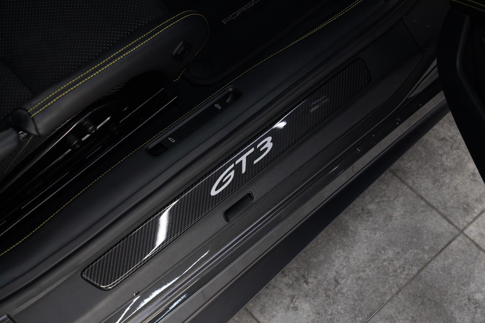 Porsche 911 4.0 992 GT3 Coupe 2dr Petrol PDK Euro 6 (510 ps)