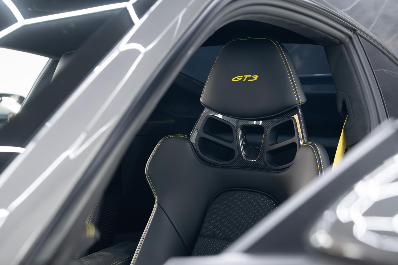 Porsche 911 4.0 992 GT3 Coupe 2dr Petrol PDK Euro 6 (510 ps)