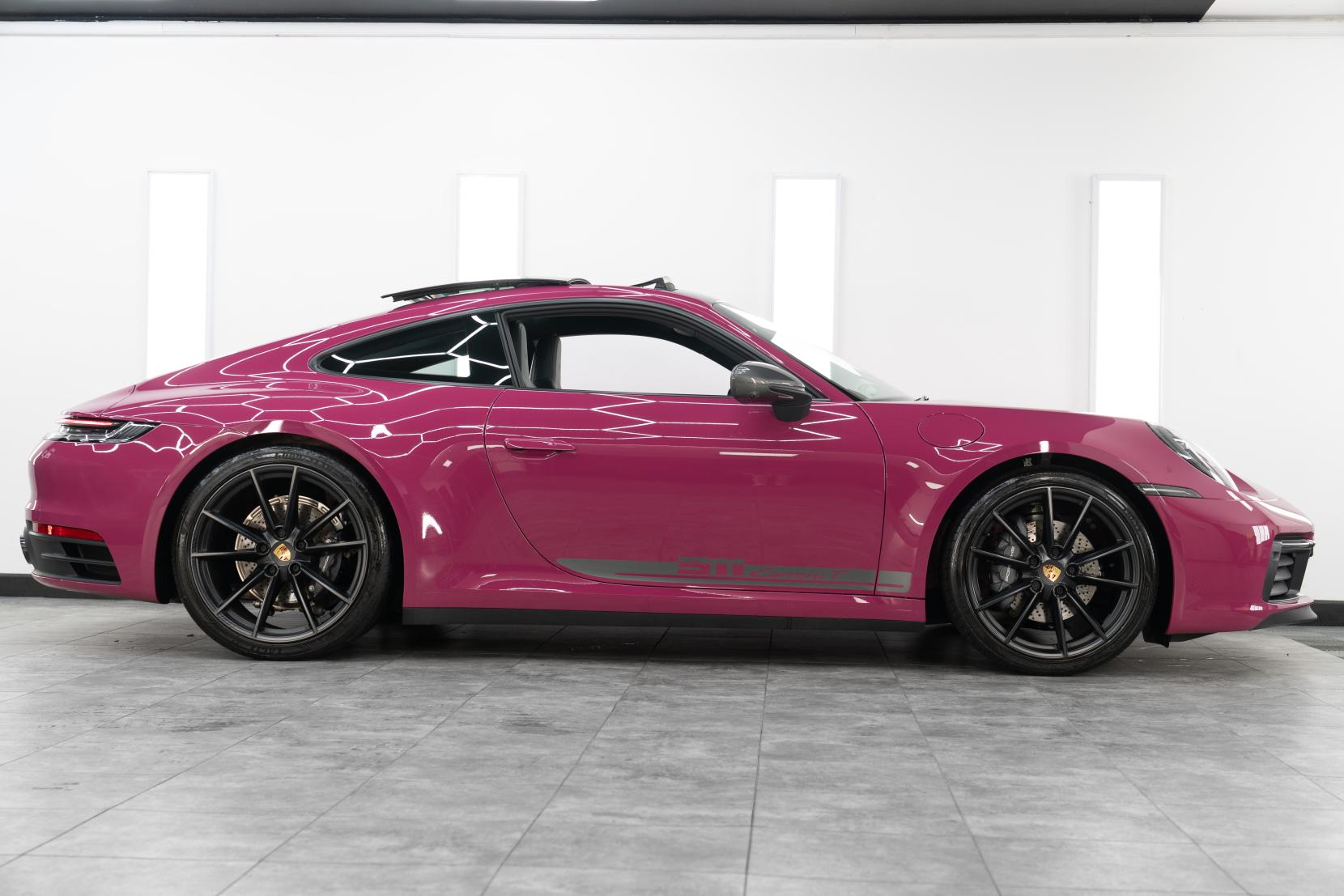 Porsche 911 3.0T 992 Carrera T Coupe 2dr Petrol PDK Euro 6 (s/s) (385 ps)