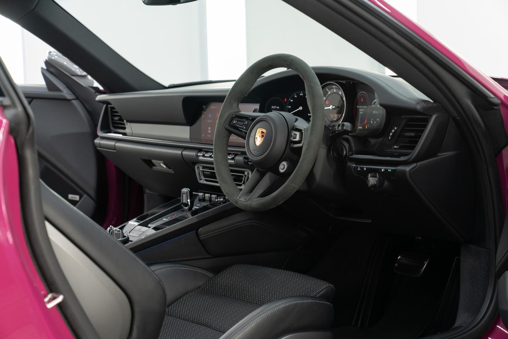 Porsche 911 3.0T 992 Carrera T Coupe 2dr Petrol PDK Euro 6 (s/s) (385 ps)