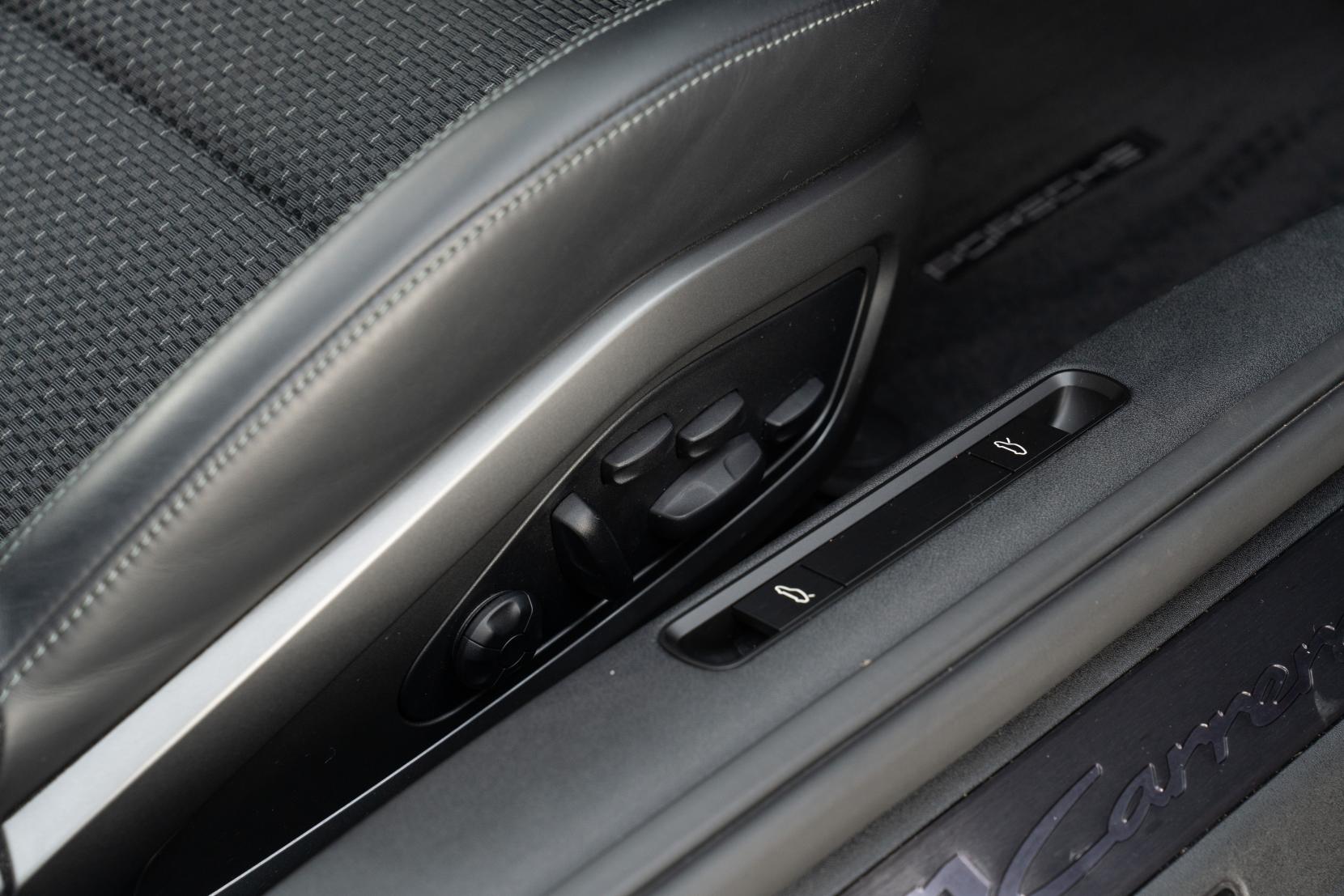 Porsche 911 3.0T 992 Carrera T Coupe 2dr Petrol PDK Euro 6 (s/s) (385 ps)