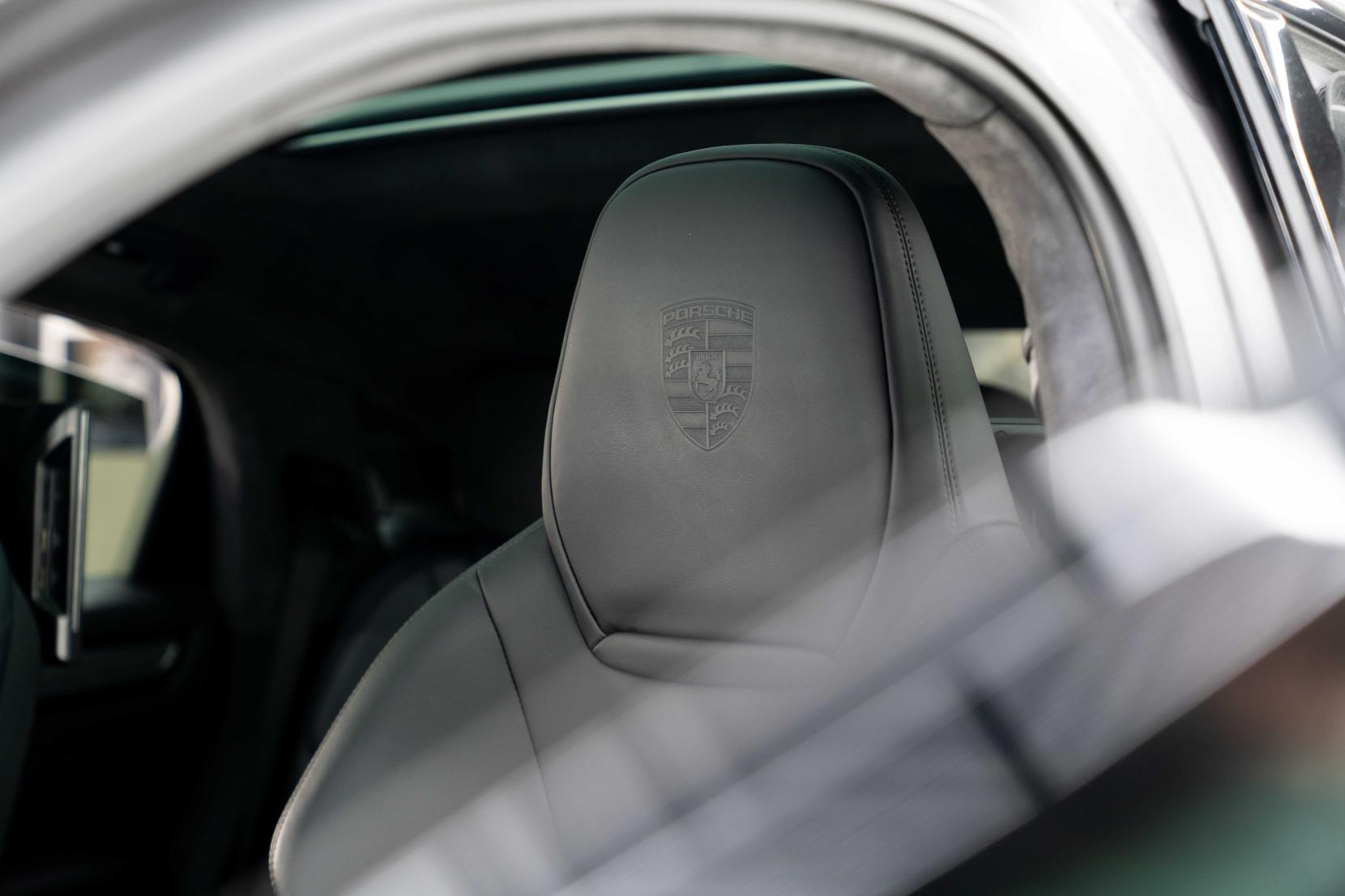 Porsche Cayenne 4.0T V8 Turbo Coupe 5dr Petrol TiptronicS 4WD Euro 6 (s/s) (550 ps)