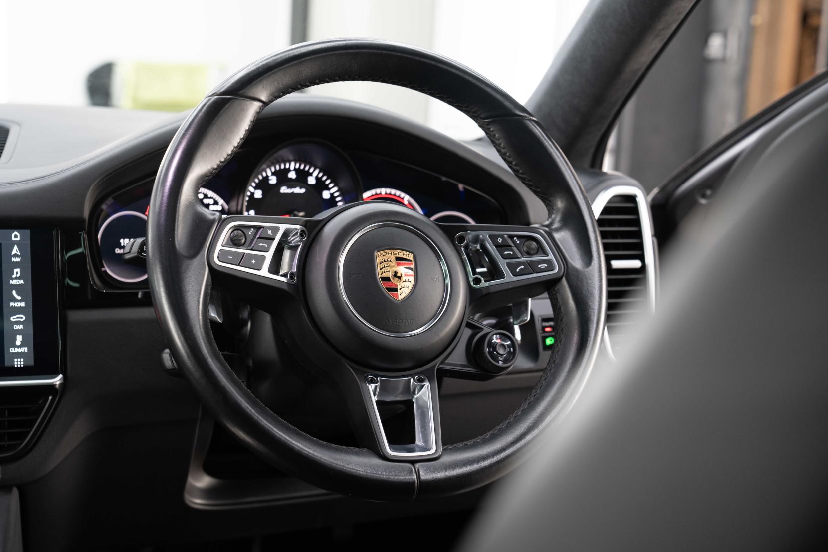 Porsche Cayenne 4.0T V8 Turbo Coupe 5dr Petrol TiptronicS 4WD Euro 6 (s/s) (550 ps)