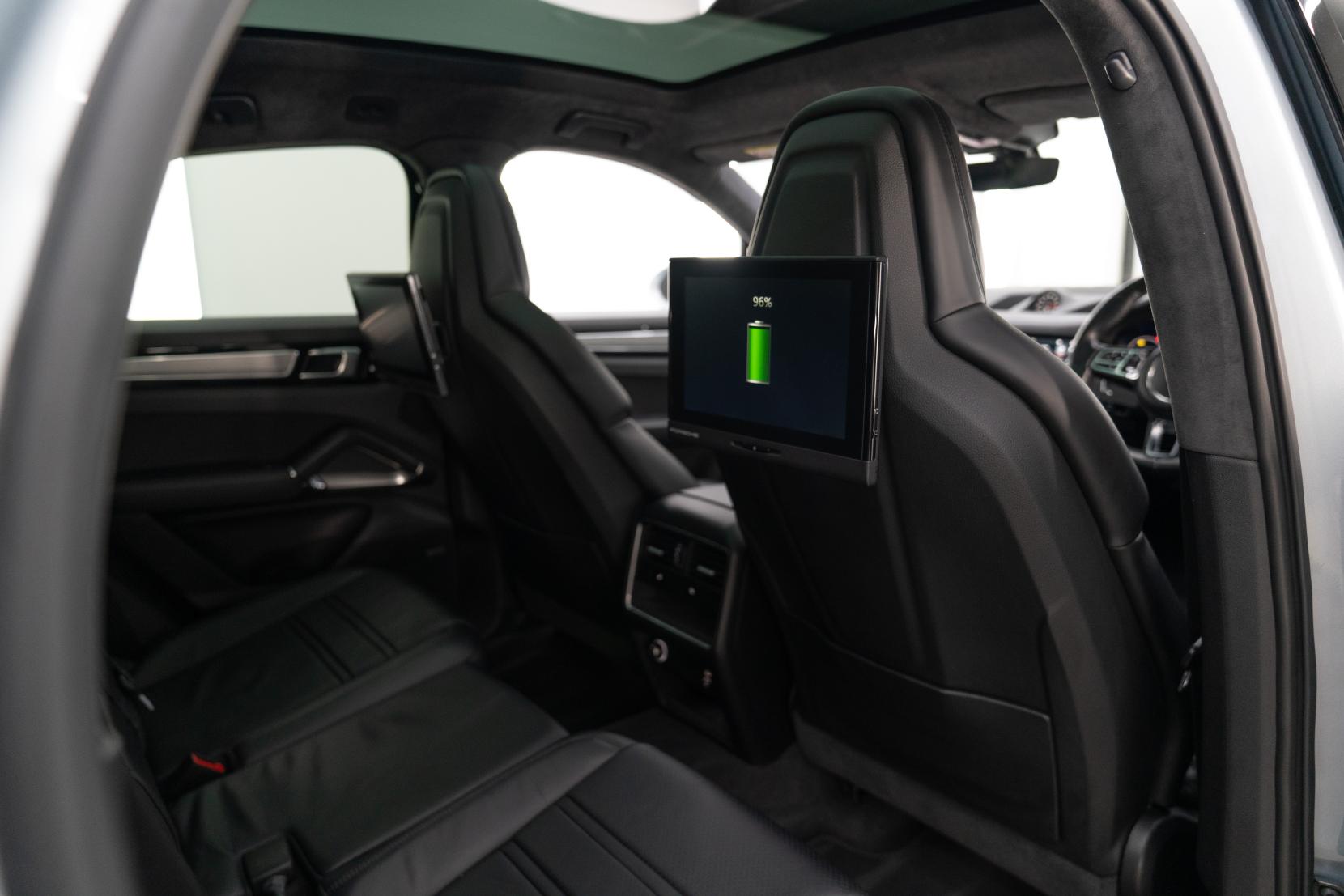 Porsche Cayenne 4.0T V8 Turbo Coupe 5dr Petrol TiptronicS 4WD Euro 6 (s/s) (550 ps)