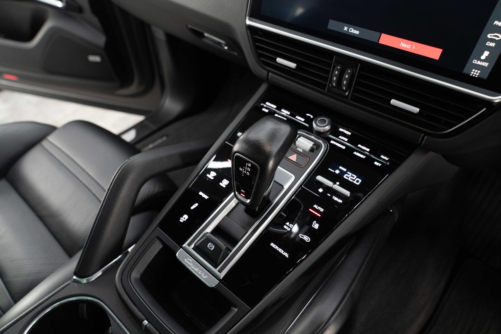 Porsche Cayenne 4.0T V8 Turbo Coupe 5dr Petrol TiptronicS 4WD Euro 6 (s/s) (550 ps)