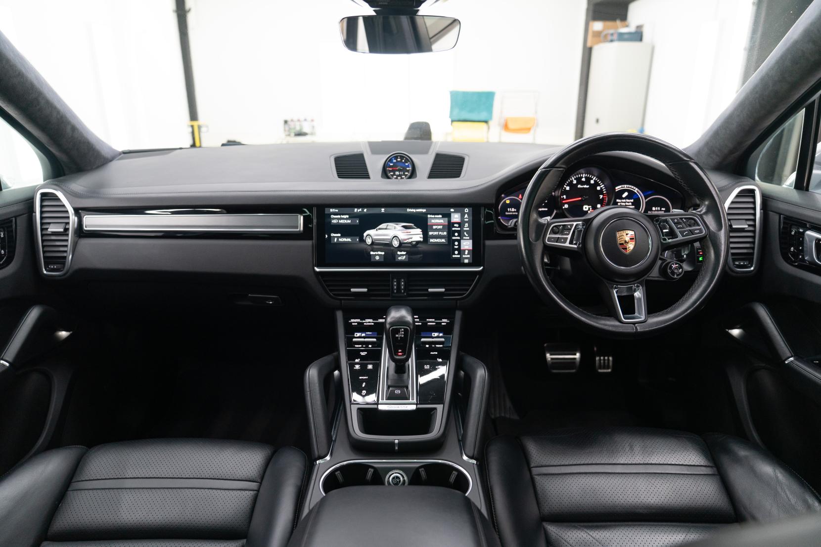 Porsche Cayenne 4.0T V8 Turbo Coupe 5dr Petrol TiptronicS 4WD Euro 6 (s/s) (550 ps)