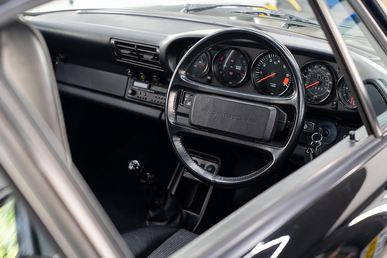 Porsche 911 Saloon 3.2 Manual Petrol