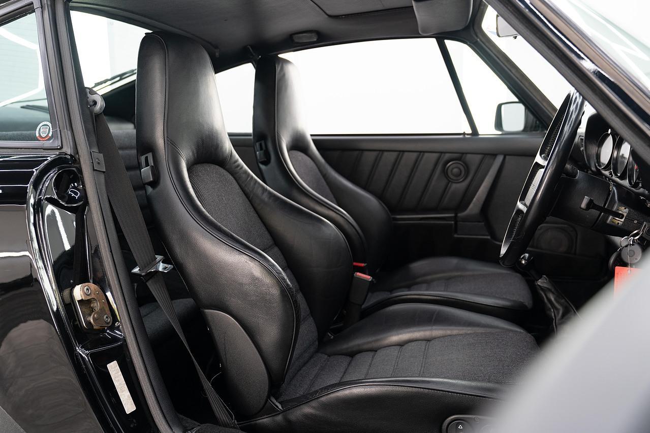 Porsche 911 Saloon 3.2 Manual Petrol