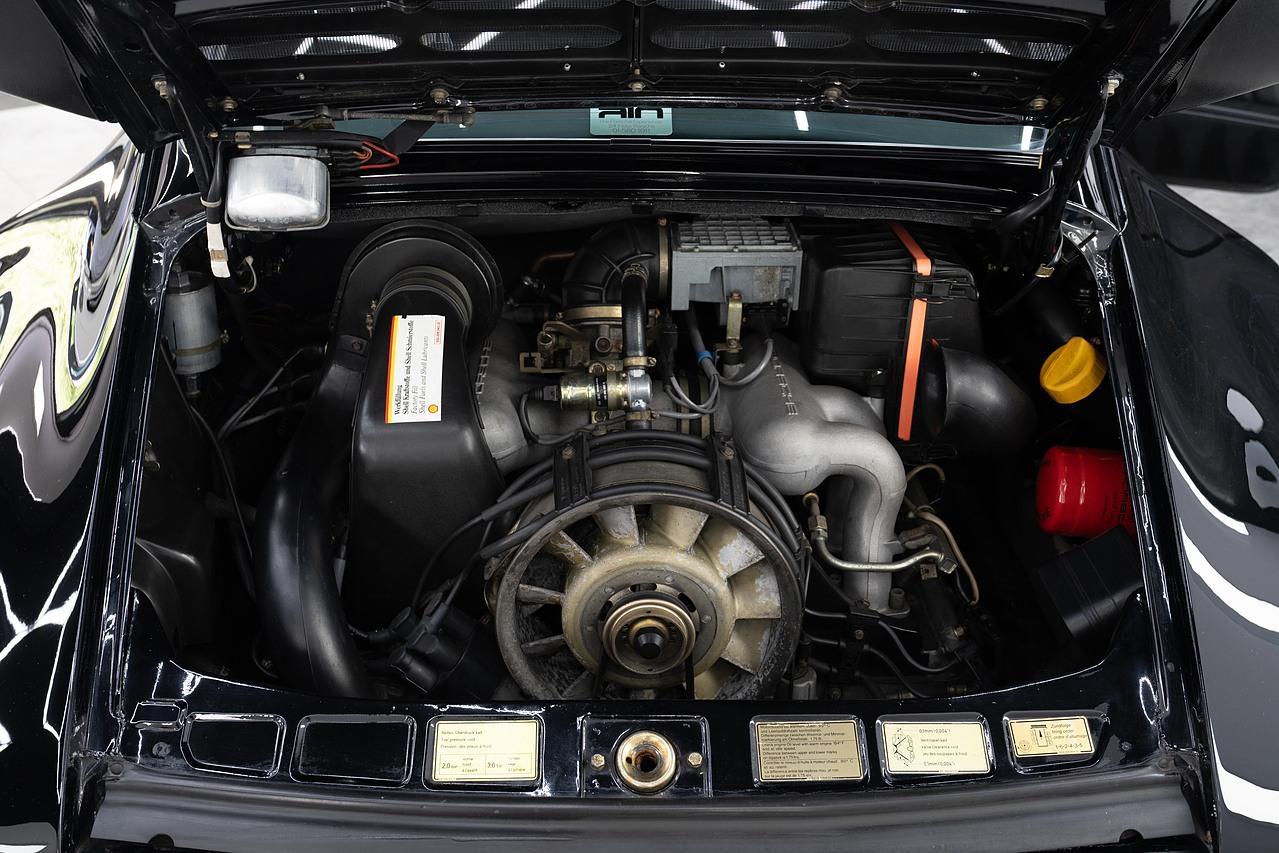 Porsche 911 Saloon 3.2 Manual Petrol