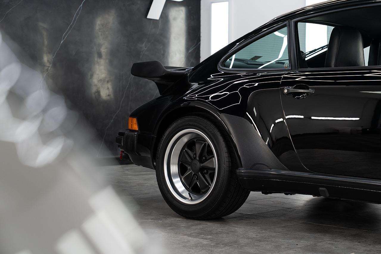 Porsche 911 Saloon 3.2 Manual Petrol