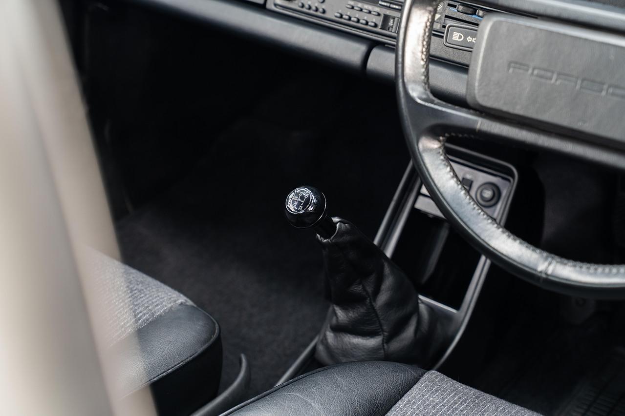 Porsche 911 Saloon 3.2 Manual Petrol