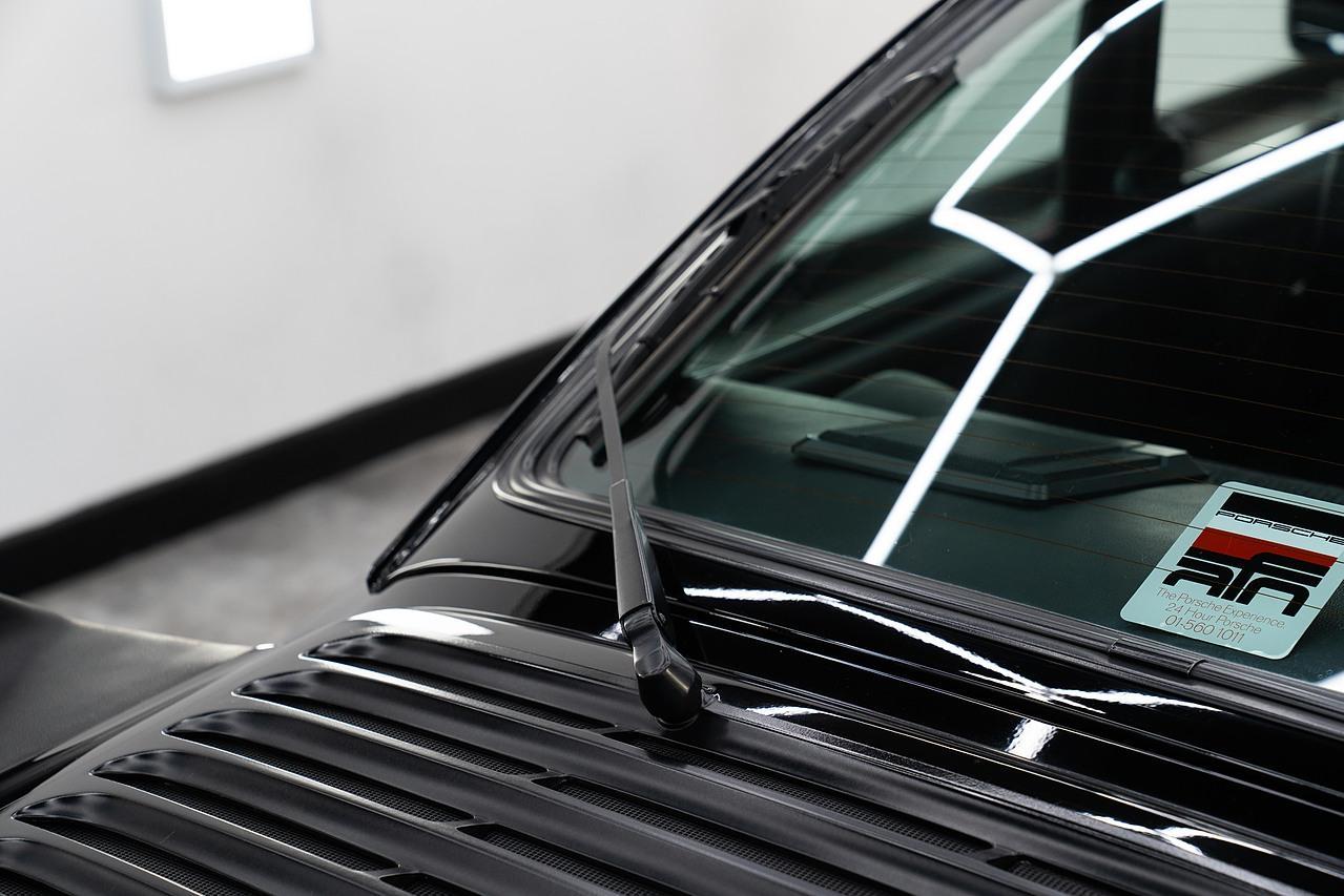 Porsche 911 Saloon 3.2 Manual Petrol