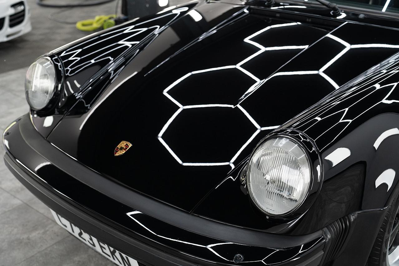 Porsche 911 Saloon 3.2 Manual Petrol