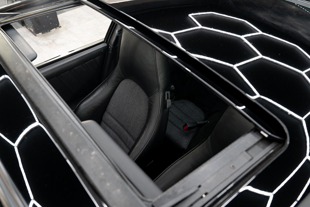 Porsche 911 Saloon 3.2 Manual Petrol