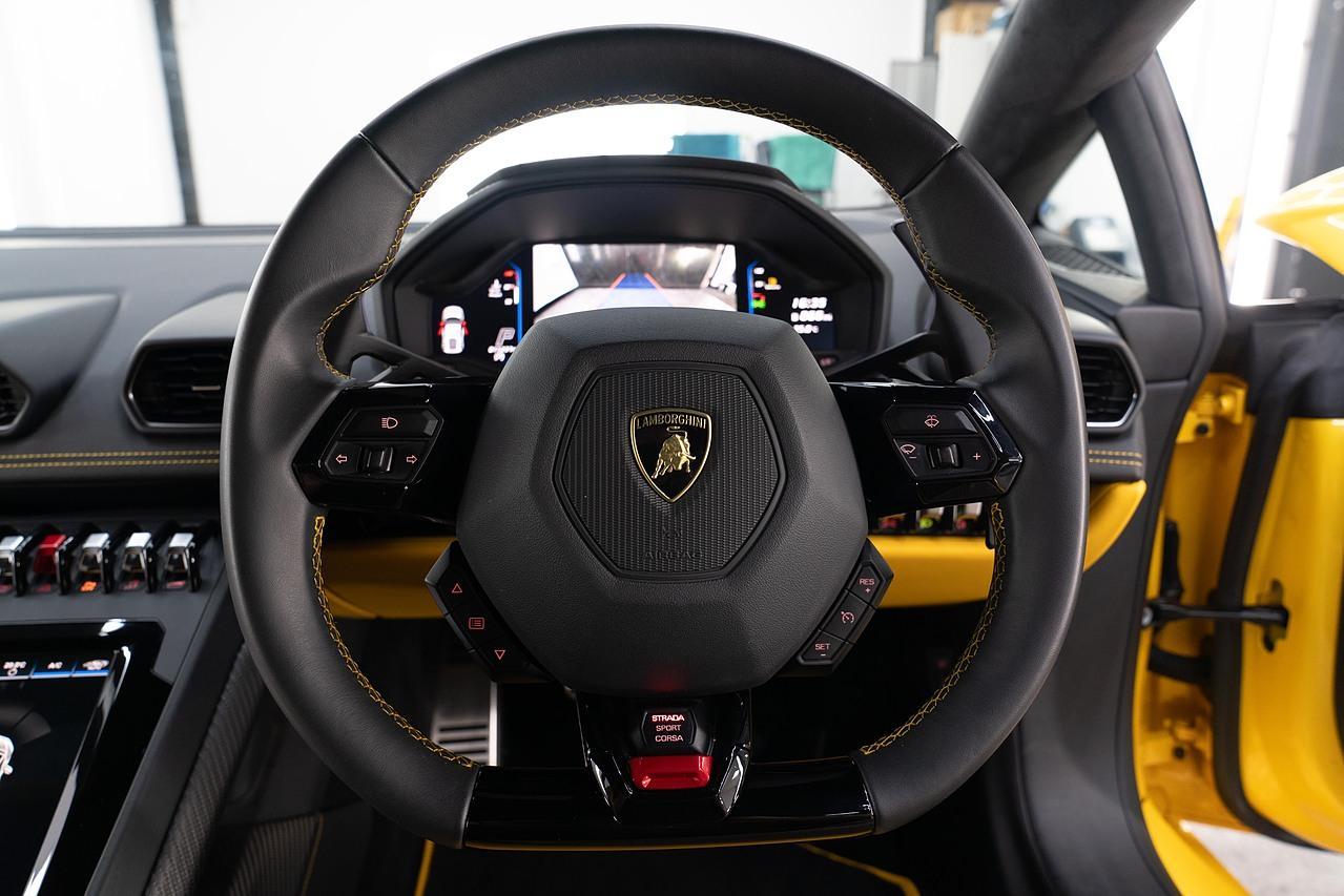 Lamborghini Huracan 5.2 V10 LP 640-4 EVO Coupe 2dr Petrol LDF 4WD Euro 6 (s/s) (640 ps)