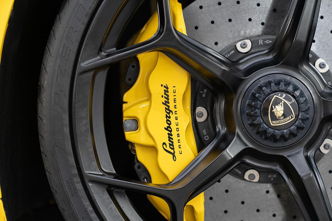 Lamborghini Huracan 5.2 V10 LP 640-4 EVO Coupe 2dr Petrol LDF 4WD Euro 6 (s/s) (640 ps)