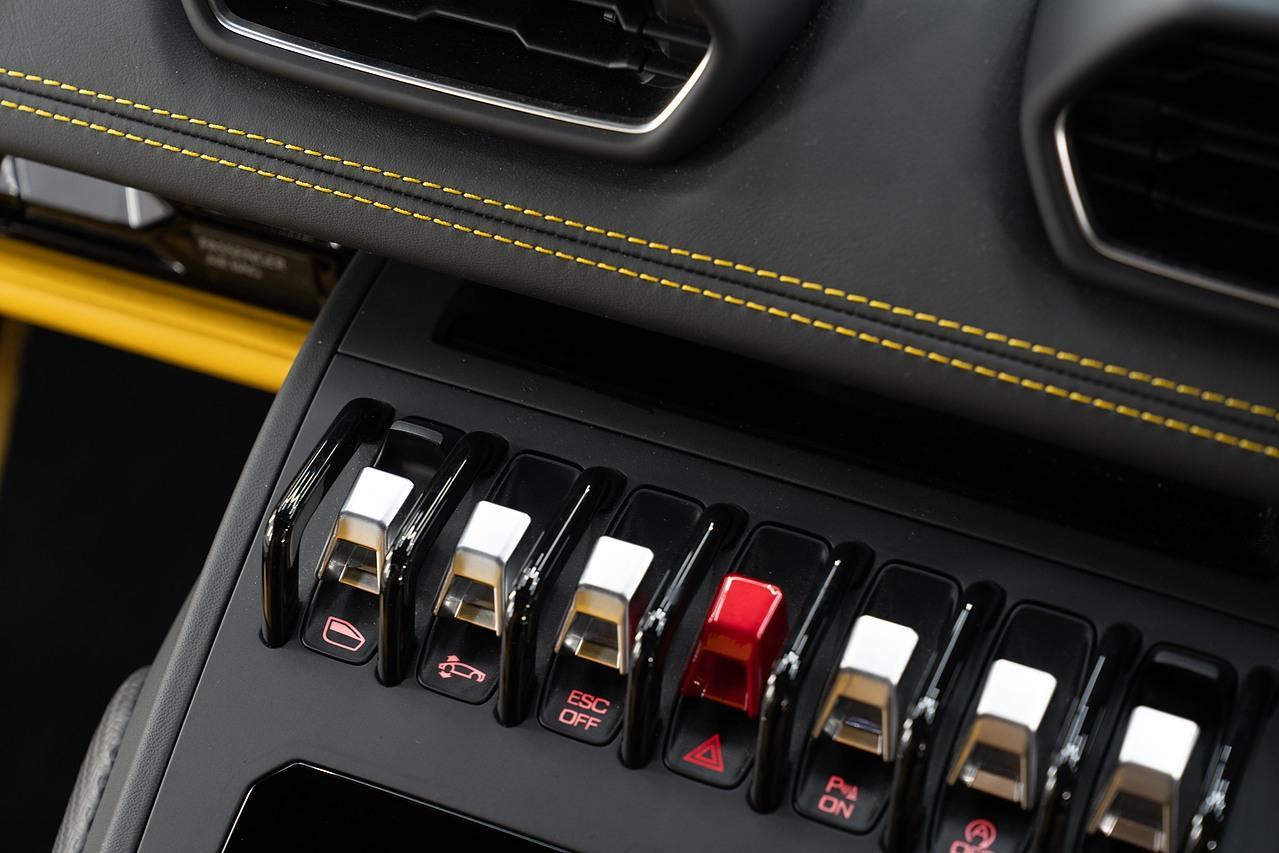 Lamborghini Huracan 5.2 V10 LP 640-4 EVO Coupe 2dr Petrol LDF 4WD Euro 6 (s/s) (640 ps)