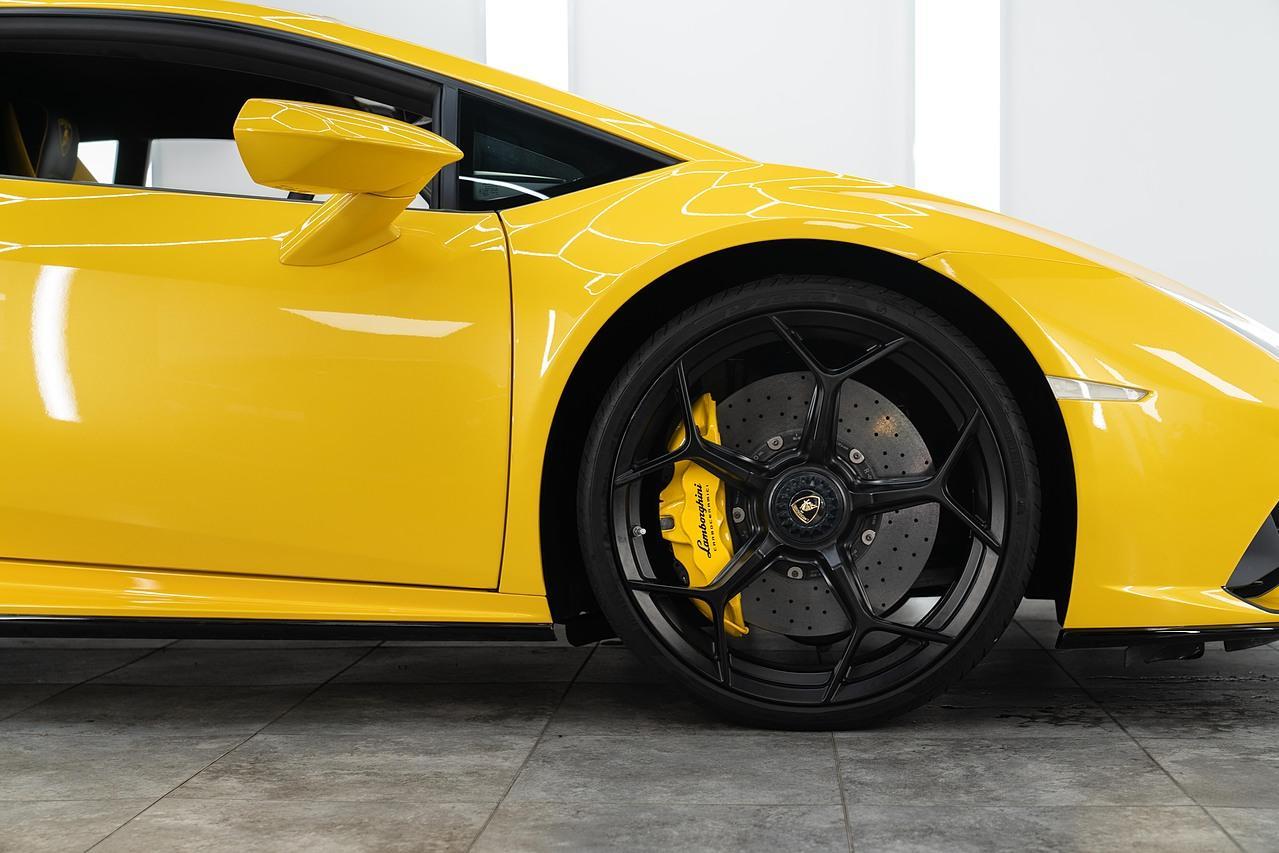 Lamborghini Huracan 5.2 V10 LP 640-4 EVO Coupe 2dr Petrol LDF 4WD Euro 6 (s/s) (640 ps)