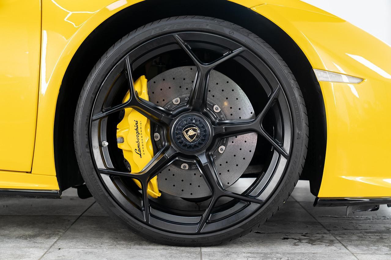 Lamborghini Huracan 5.2 V10 LP 640-4 EVO Coupe 2dr Petrol LDF 4WD Euro 6 (s/s) (640 ps)