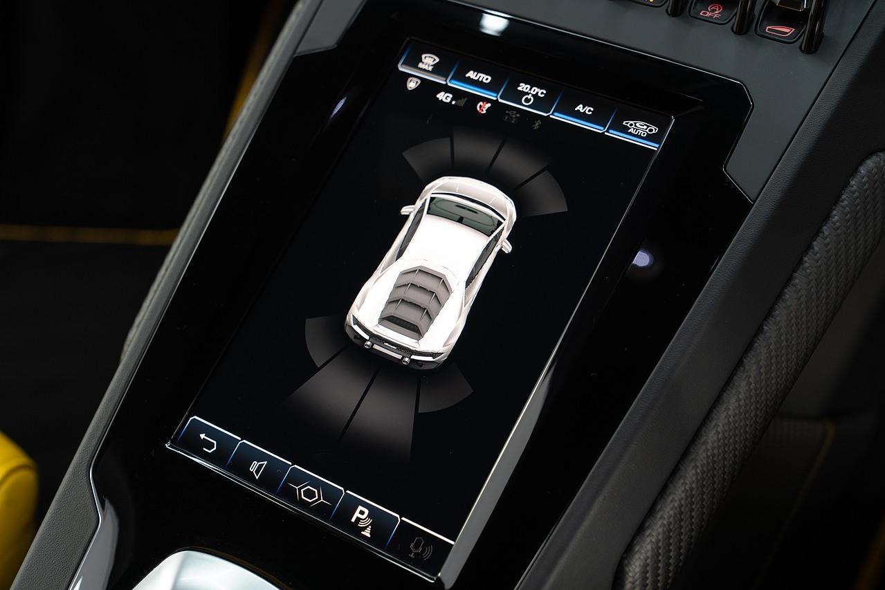 Lamborghini Huracan 5.2 V10 LP 640-4 EVO Coupe 2dr Petrol LDF 4WD Euro 6 (s/s) (640 ps)