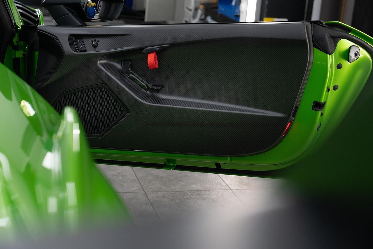 Lamborghini Huracan STO 5.2 V10 LP 640-2 STO Coupe 2dr Petrol LDF Euro 6 (s/s) (640 ps)
