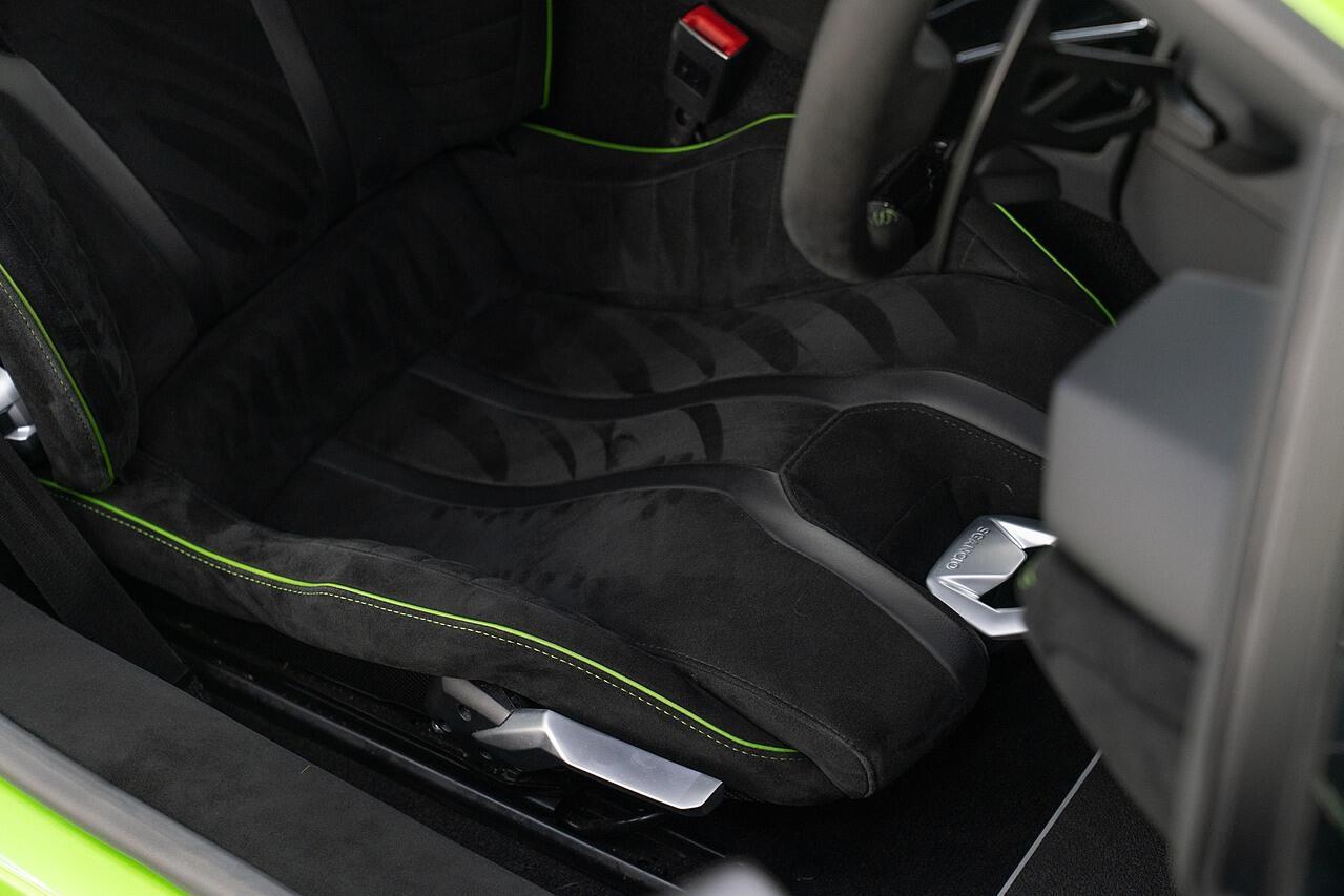 Lamborghini Huracan STO 5.2 V10 LP 640-2 STO Coupe 2dr Petrol LDF Euro 6 (s/s) (640 ps)