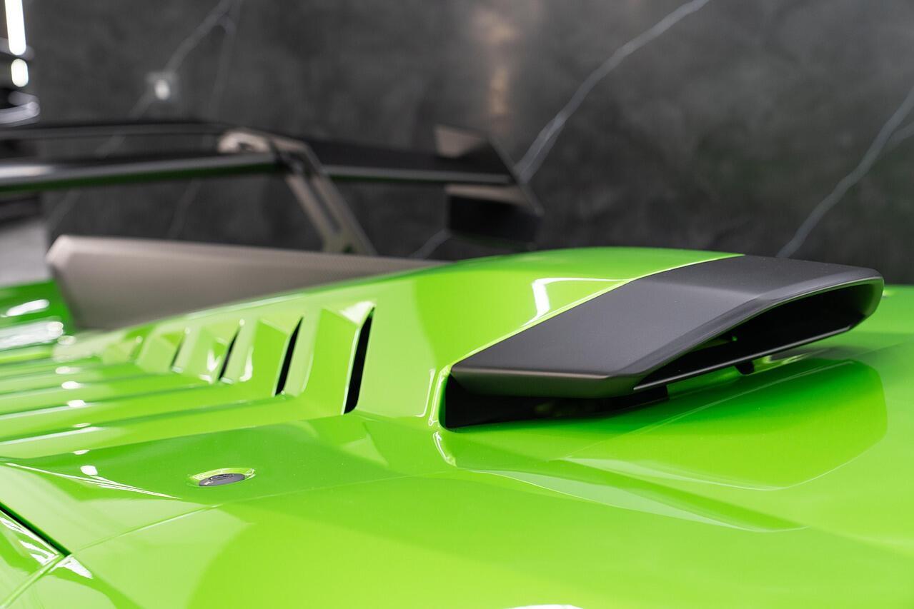Lamborghini Huracan STO 5.2 V10 LP 640-2 STO Coupe 2dr Petrol LDF Euro 6 (s/s) (640 ps)