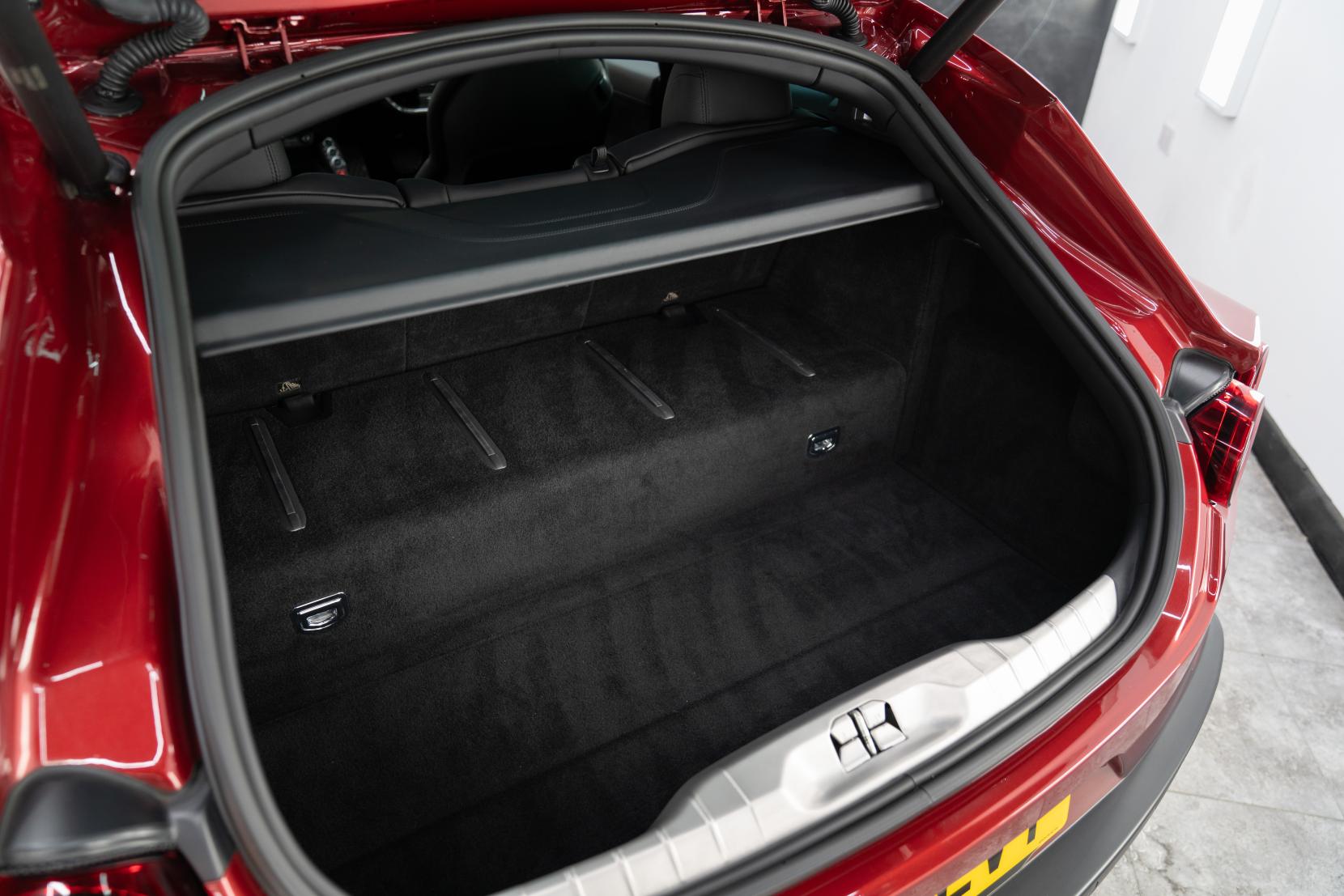 Ferrari GTC4Lusso 3.9T V8 Coupe 2dr Petrol F1 DCT Euro 6 (s/s) (610 ps)