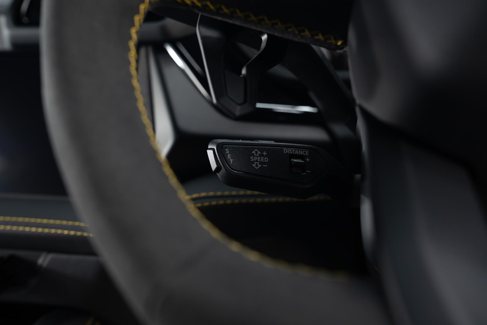 Lamborghini Urus 4.0 V8 BiTurbo 25.9kWh SE SUV 5dr Petrol Plug-in Hybrid Auto 4WD Euro 6 (800 ps)