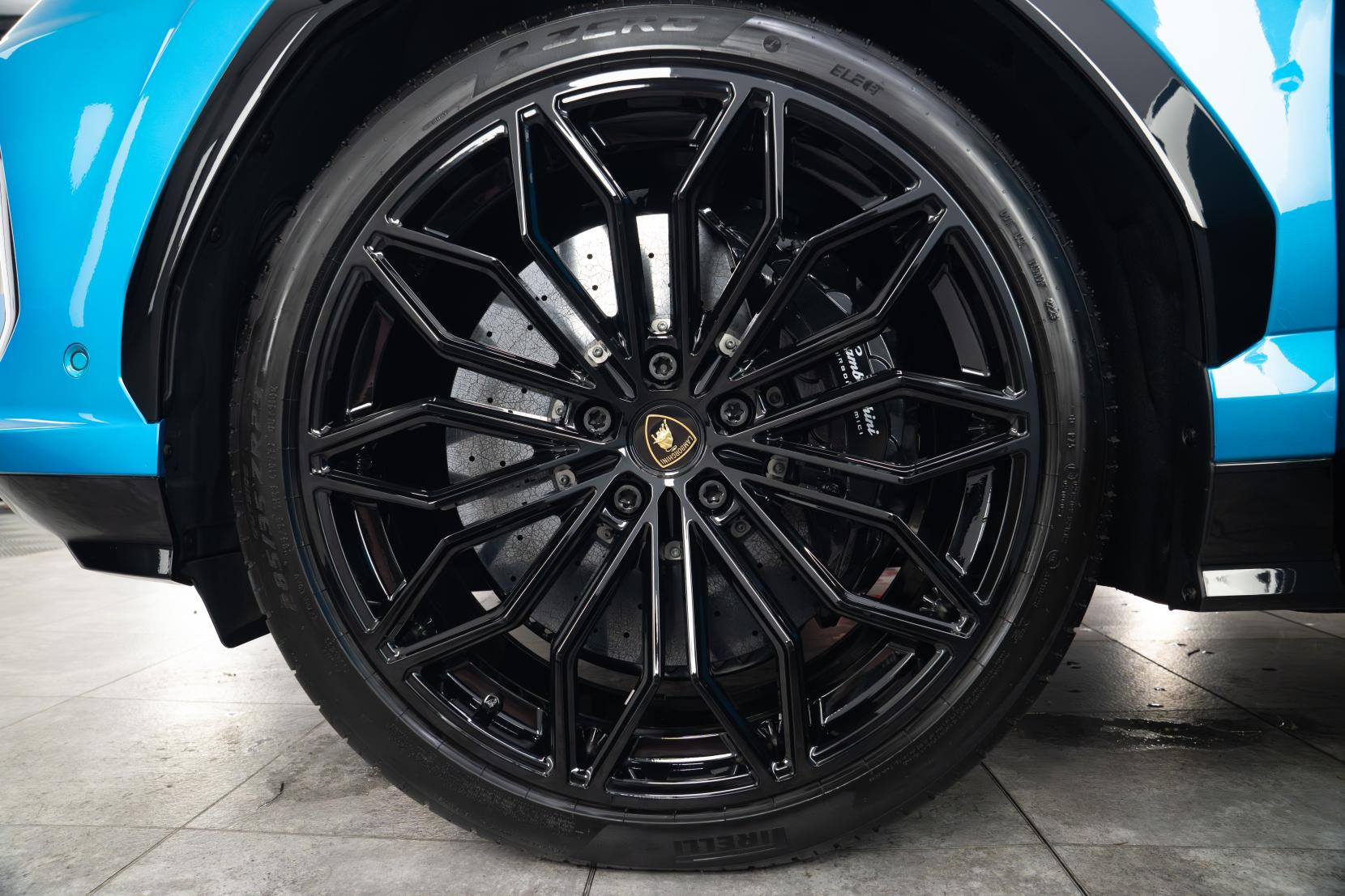 Lamborghini Urus 4.0 V8 BiTurbo 25.9kWh SE SUV 5dr Petrol Plug-in Hybrid Auto 4WD Euro 6 (800 ps)