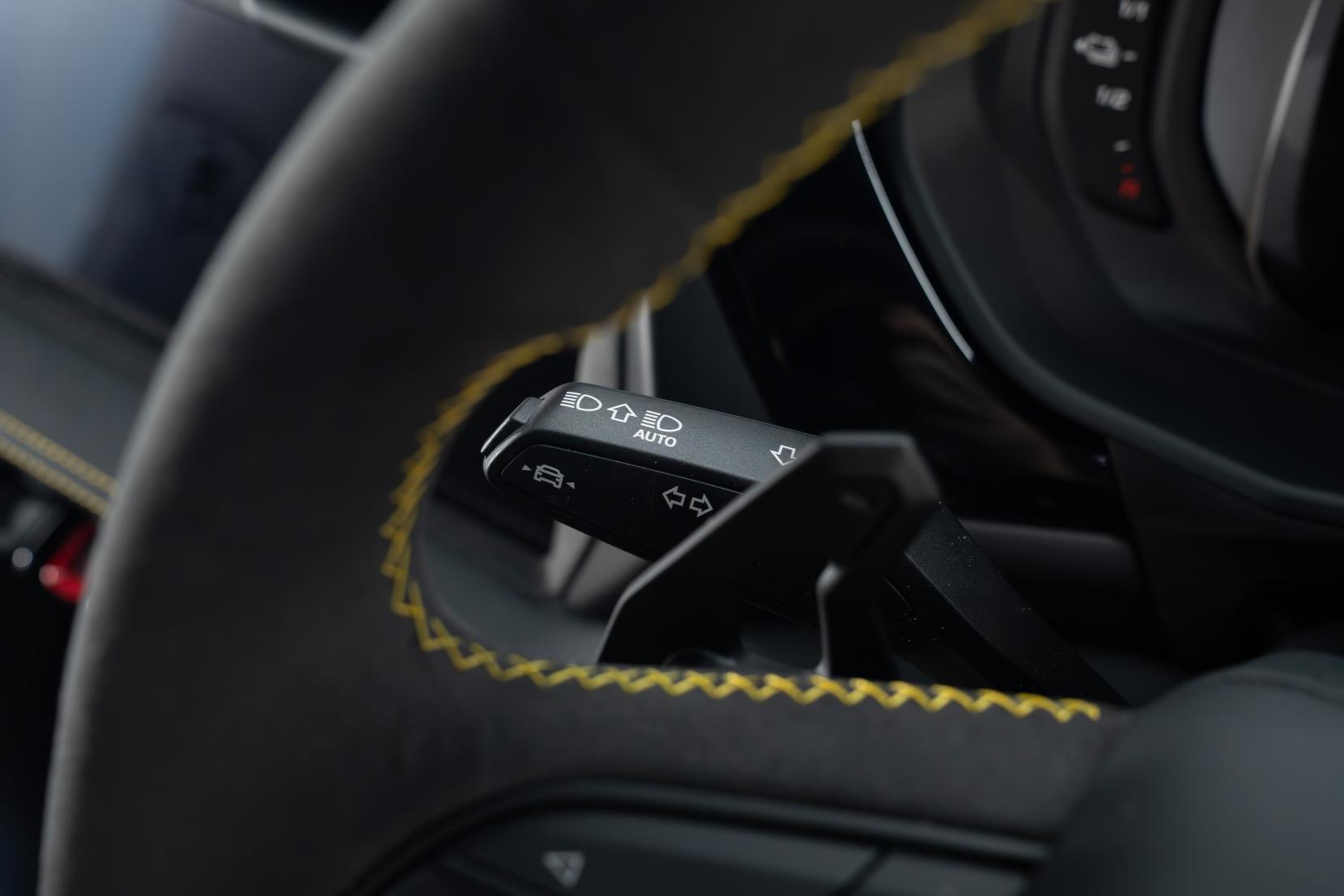 Lamborghini Urus 4.0 V8 BiTurbo 25.9kWh SE SUV 5dr Petrol Plug-in Hybrid Auto 4WD Euro 6 (800 ps)