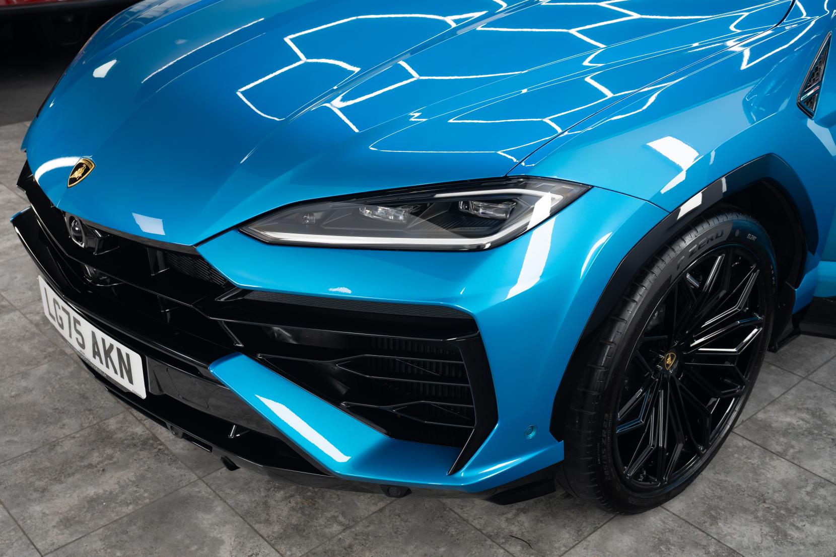 Lamborghini Urus 4.0 V8 BiTurbo 25.9kWh SE SUV 5dr Petrol Plug-in Hybrid Auto 4WD Euro 6 (800 ps)