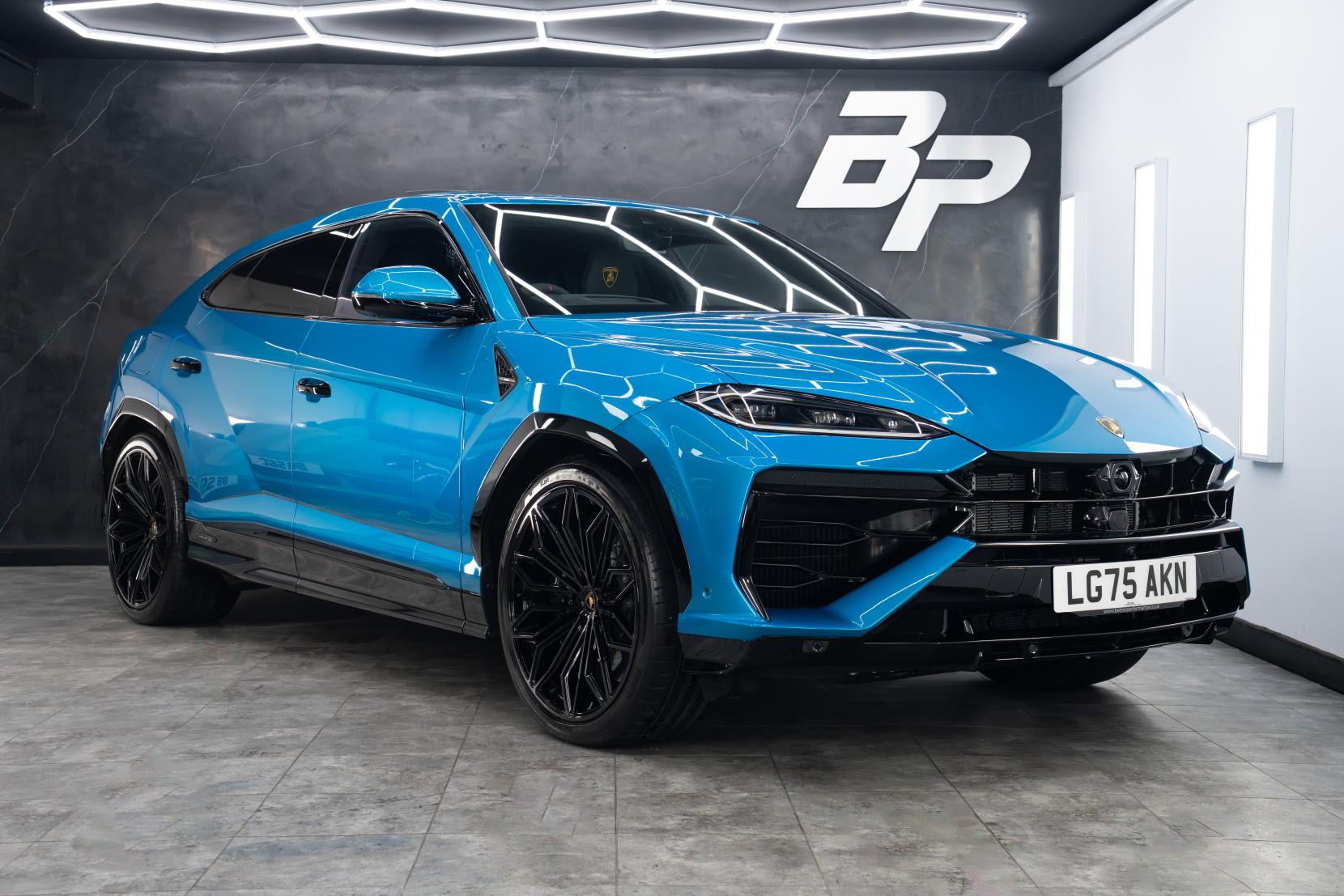 Lamborghini Urus 4.0 V8 BiTurbo 25.9kWh SE SUV 5dr Petrol Plug-in Hybrid Auto 4WD Euro 6 (800 ps)