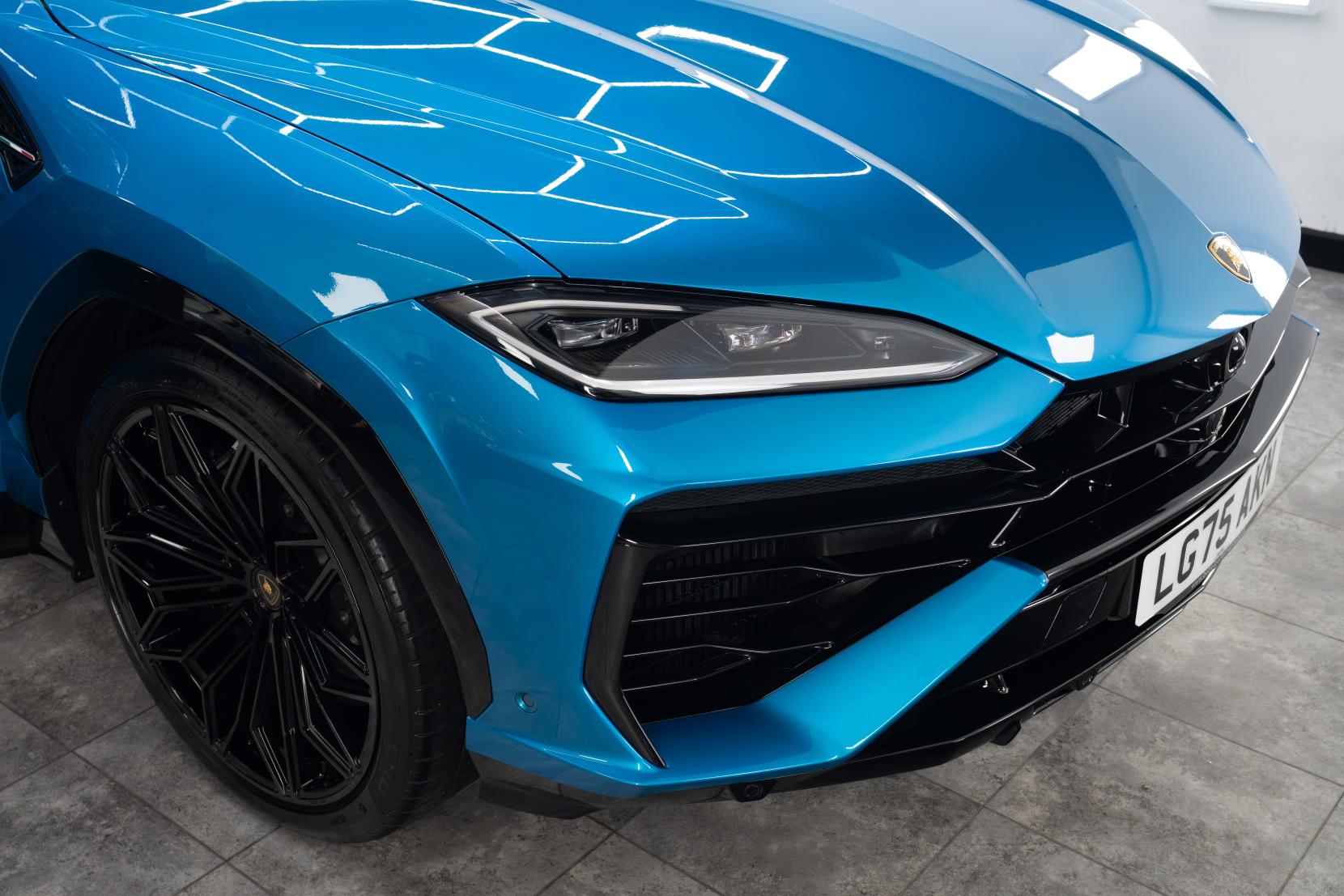 Lamborghini Urus 4.0 V8 BiTurbo 25.9kWh SE SUV 5dr Petrol Plug-in Hybrid Auto 4WD Euro 6 (800 ps)