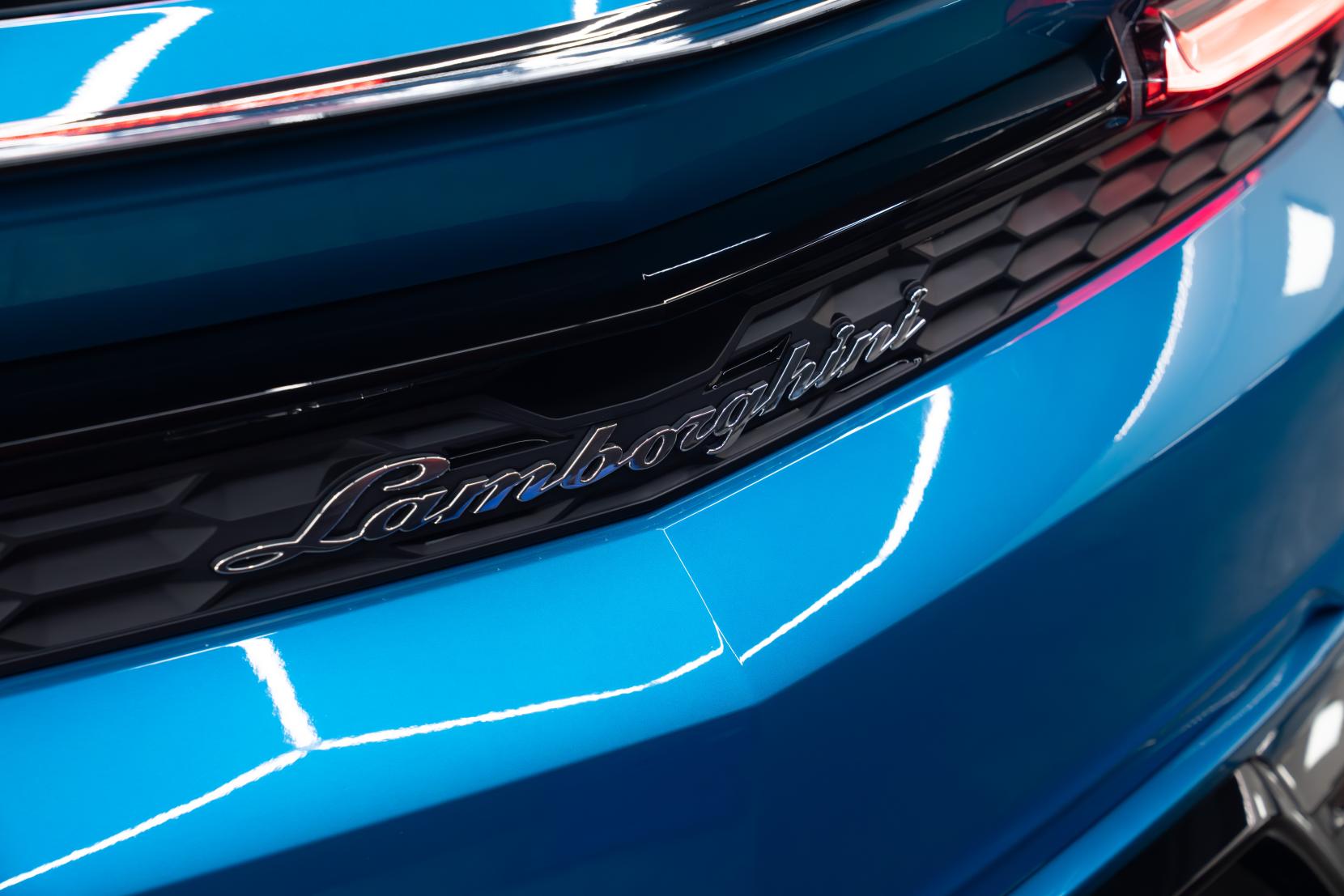 Lamborghini Urus 4.0 V8 BiTurbo 25.9kWh SE SUV 5dr Petrol Plug-in Hybrid Auto 4WD Euro 6 (800 ps)