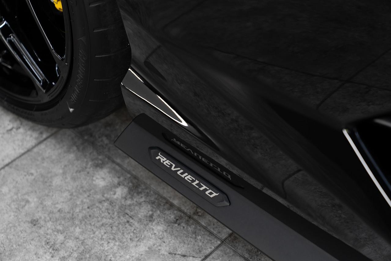 Lamborghini Revuelto 6.5 V12 HPEV 3.8kWh Coupe 2dr Petrol Plug-in Hybrid AMT 4WD Euro 6 (1015 ps)