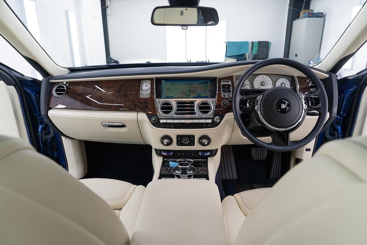 Rolls-Royce Ghost 6.6 V12 Saloon 4dr Petrol Auto Euro 6 (563 bhp)