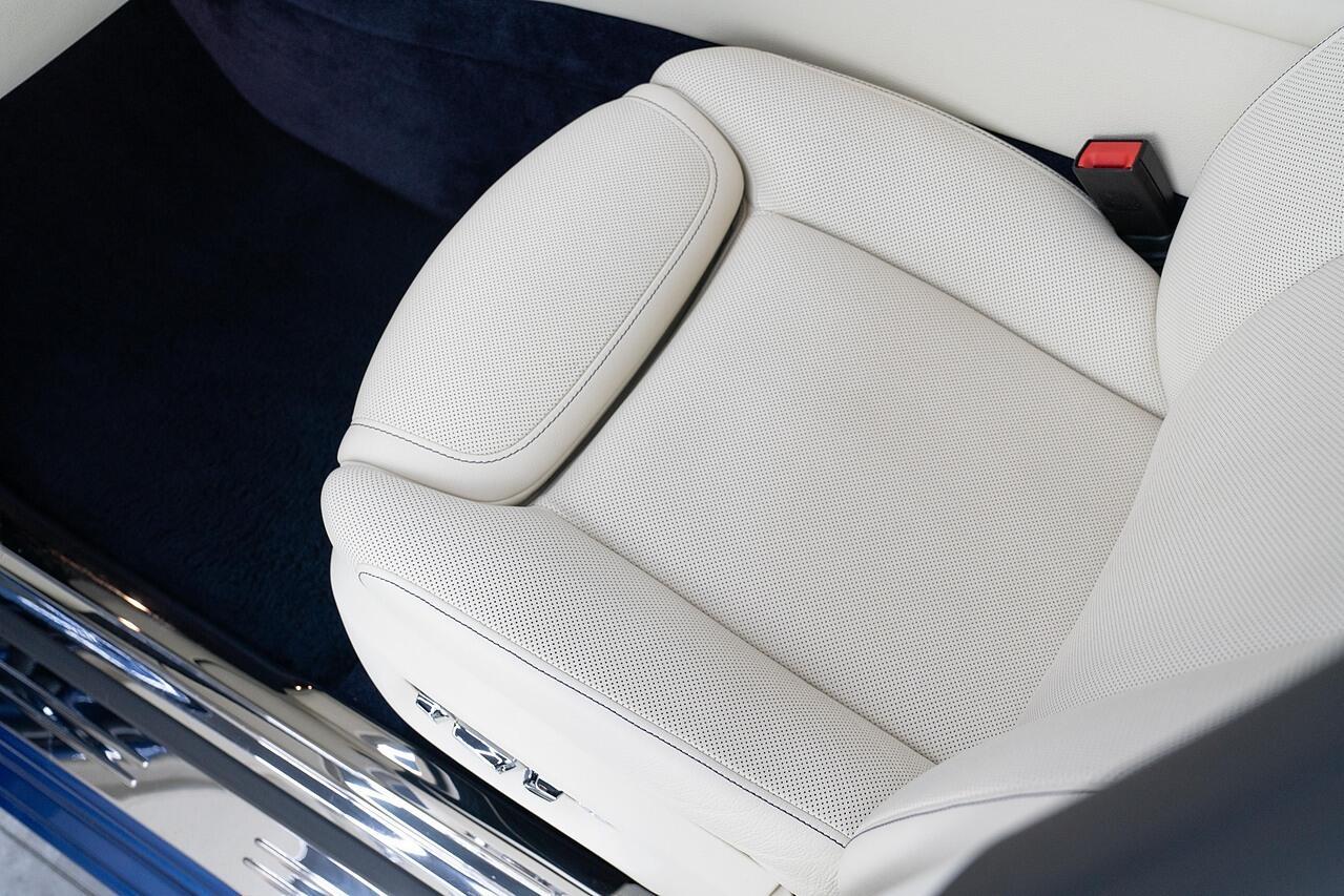 Rolls-Royce Ghost 6.6 V12 Saloon 4dr Petrol Auto Euro 6 (563 bhp)