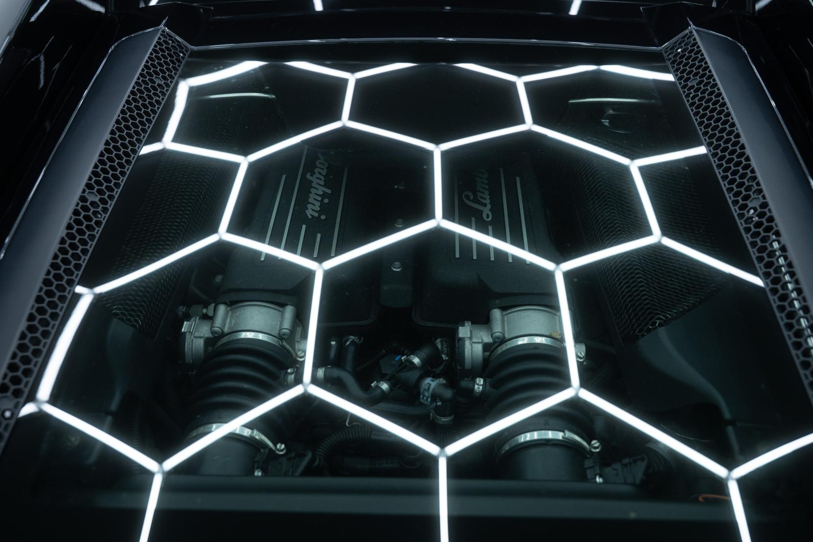 Lamborghini Gallardo 5.2 V10 LP 550-2 Coupe 2dr Petrol EGear Euro 5 (550 ps)