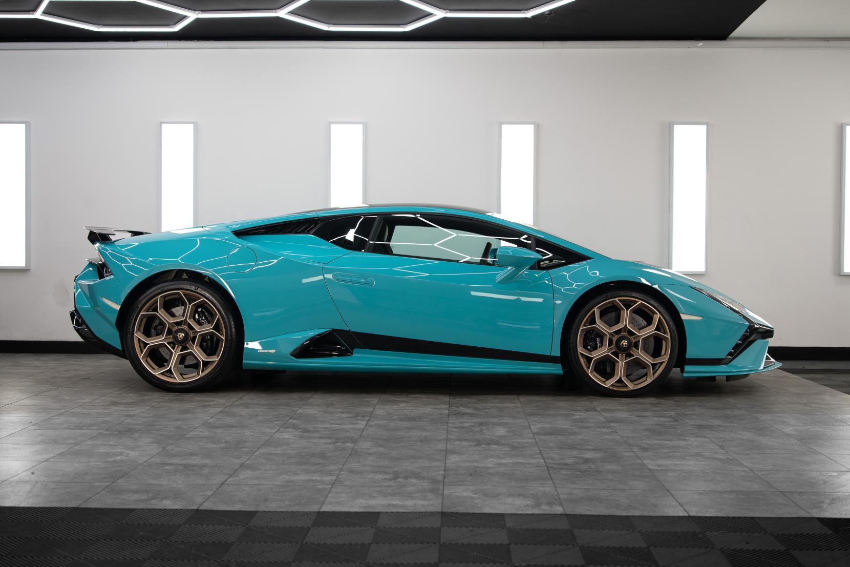 Lamborghini Huracan 5.2 V10 LP 640-2 Tecnica Coupe 2dr Petrol LDF Euro 6 (s/s) (640 ps)