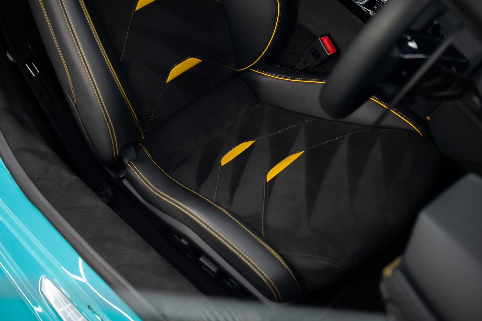 Lamborghini Huracan 5.2 V10 LP 640-2 Tecnica Coupe 2dr Petrol LDF Euro 6 (s/s) (640 ps)