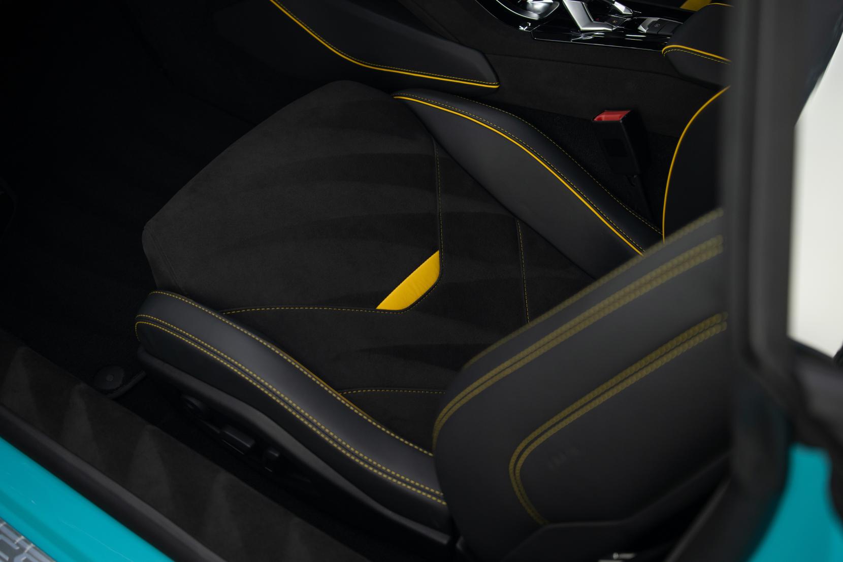 Lamborghini Huracan 5.2 V10 LP 640-2 Tecnica Coupe 2dr Petrol LDF Euro 6 (s/s) (640 ps)