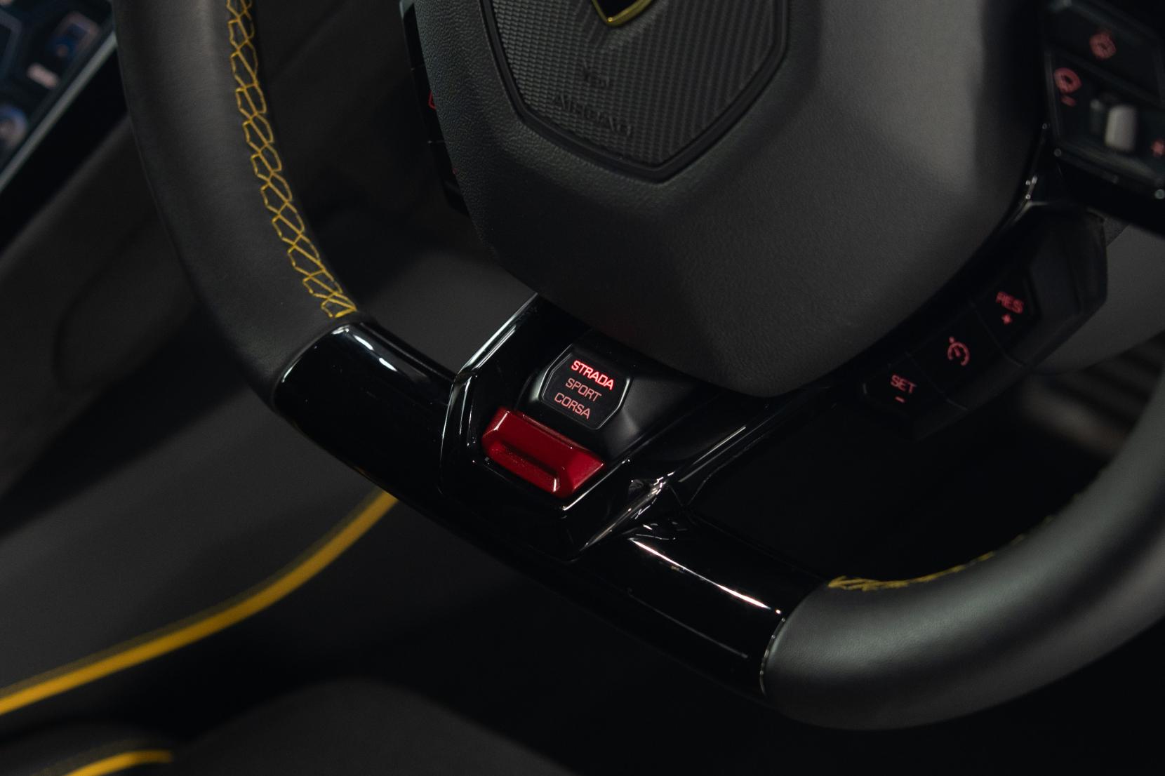 Lamborghini Huracan 5.2 V10 LP 640-2 Tecnica Coupe 2dr Petrol LDF Euro 6 (s/s) (640 ps)